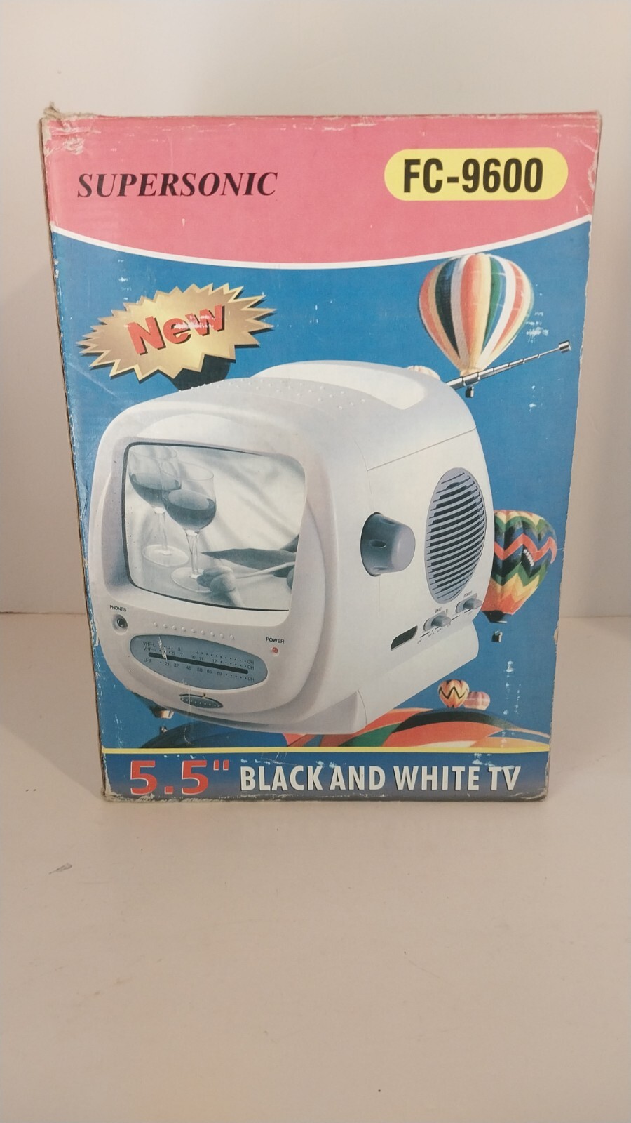 Figure 2a. Supersonic FC9600 box - front view